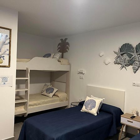 Triplex Adosado De Cuatro Dormitorios De Esencia Maritima A 2 Minutos De La Playa! Vera Kültér fotó